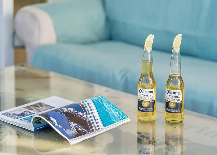 Near The Ocean With Private Pool And Garage Holiday home *