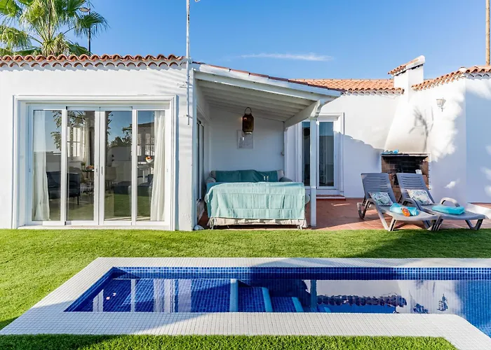 Near The Ocean With Private Pool And Garage Holiday home San Miguel de Abona